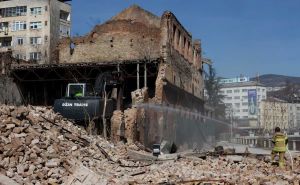 Foto: Dž. K. / Radiosarajevo.ba / Počelo uklanjanje ruševine na Marijin Dvoru