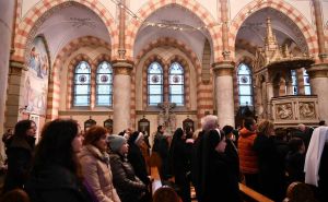 Foto: A. K. / Radiosarajevo.ba / Obilježavanje Velikog petka u sarajevskoj Katedrali