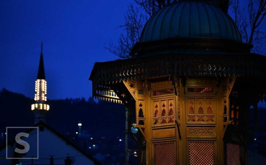Sarajevo u noći Lejletul-bedr