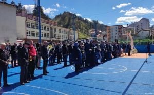 Foto: DW / Obnovljeno školsko igralište, Srebrenica