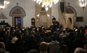 Anadolija / Vjernici klanjali bajram namaz u džamiji “Fatih Sultan Mehmet” u Prištini