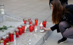 FOTO: AA / U Zagrebu zapaljene svijeće za žrtve masakra u Beogradu