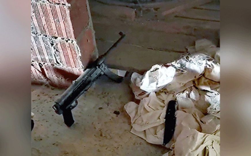 Objavljene fotografije oružja ubice iz Mladenovca
