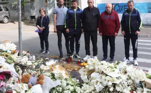 Foto: Dž. K. / Radiosarajevo.ba / Fudbalska delegacija Sarajeva odala počast žrtvama masakra u Beogradu