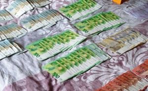Foto: MUP TK / Uhapšeno sedam osoba, pronađen novac