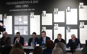 Foto: Dž. K. / Radiosarajevo.ba / Promocija knjige 'Državnost BiH u XX i XXI stoljeću'