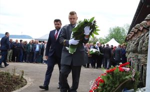 Foto: Anadolija / Bratunac: Šest bošnjačkih žrtava ukopano u mezarju Veljaci