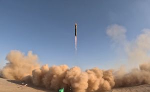 AA / Iran predstavio novu balističku raketu