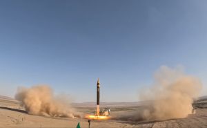 AA / Iran predstavio novu balističku raketu