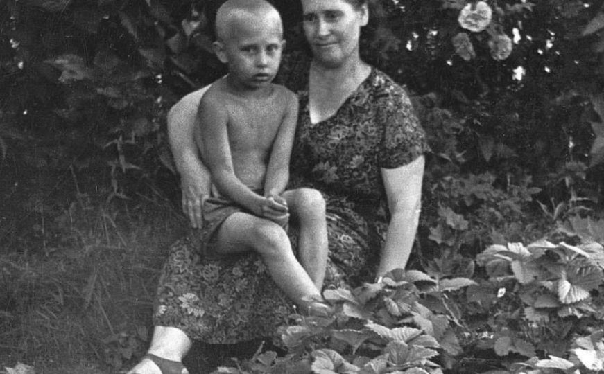 Vera Putina i njen sin