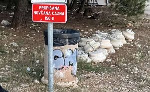 Foto: Poslovni dnevnik / Zabrana na plaži u Hrvatskoj