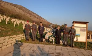 FOTO: Privatni album / : Bosanski vojnici zajedno pod zemljom mađarskom