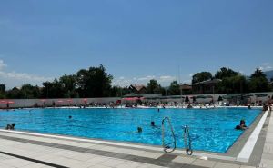 Foto: Radiosarajevo.ba / Novootvoreni bazen na Dobrinji