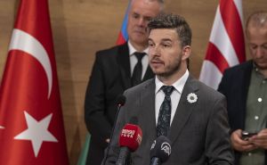 AA  / U Turskoj održan program povodom obilježavanja 28. godišnjice genocida u Srebrenici