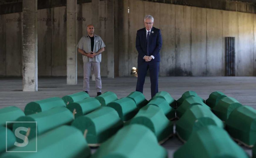 Michael Murphy Memorijalnom centru u Srebrenici