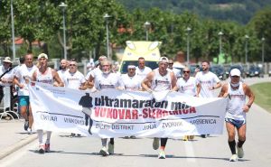 Foto: Dž. K. / Radiosarajevo.ba / Ultramaratonci iz Vukovara stigli u Potočare