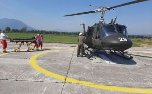 Foto: MO BiH / Helikopterski tim uspješno evakuisao učesnicu 'Marša mira'