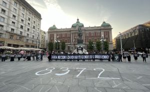 Foto: AA / 'Žene u crnom' u Beogradu obilježile 28. godišnjicu genocida u Srebrenici