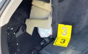Foto: Mup RS / Policija drogu pronašla u automobilu