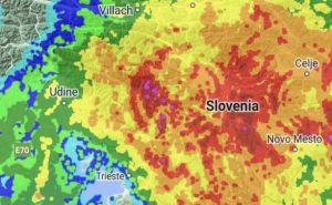 Foto: Screenshot / Koncentrični krugovi na radarskim slikama iznad Slovenije