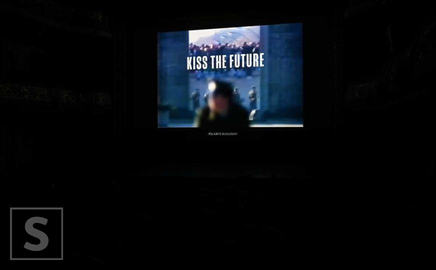 Projekcija filma Poljubite budućnost