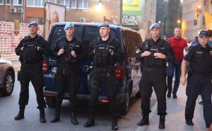 Foto: Dž. K. / Radiosarajevo.ba / Sarajevski policajci za vrijeme SFF-a