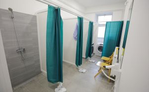 Foto: Anadolija / Prvo javno kupatilo za ljude u potrebi u Sarajevu: