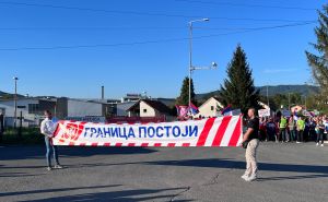 Foto: M. M. / Radiosarajevo.ba / Okupljanje u Doboju