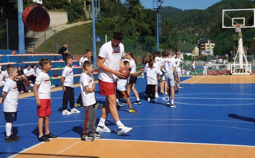 Jusuf Nurkić, košarkaški kamp Srebrenica
