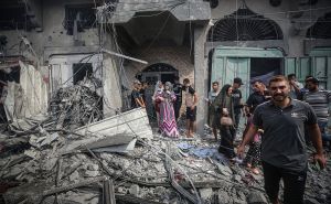 FOTO: AA / Nastavljeno bombardovanje Gaze