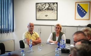 Foto: Vlada KS / Posjeta ministrice obrazovanja KS Naide Hota-Muminović Memorijalnom centru 'Srebrenica'