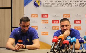 FOTO: AA / Bh. rukometaš Senjamin Burić istakao je da je vrlo važno da se selekcija BiH dobro uigra tokom priprema