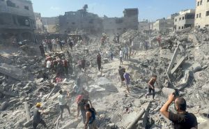 FOTO: AA / Povrijeđeni Palestinci pod ruševinama