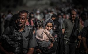 FOTO: AA / Palestinci bježe sa sjevera na jug Gaze