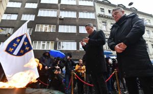 Foto: A.K./Radiosarajevo.ba / Dan državnosti BiH i Vječna vatra, 25. novembar 2023.