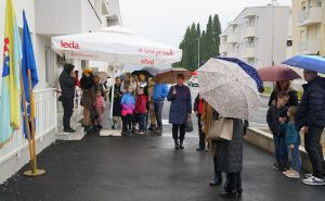 Foto: Fena / Uručenje ključeva stanova za 42 porodice u Čapljini