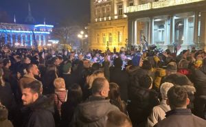 Foto: RSE / Protesti u Beogradu