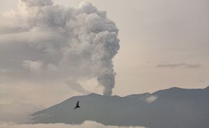 Foto: AA / Merapi ponovo eruptirao