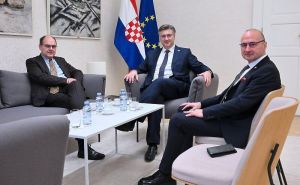 Foto: X.com / Christian Schmidt, Andrej Plenković i Goran Grlić Radman