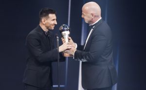 Foto: EPA - EFE / Lionel Messi osmi put dobio nagradu