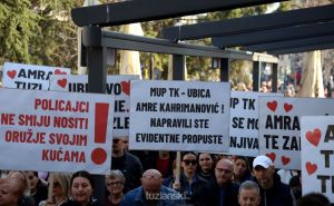 Foto: Tuzlanski.ba / Tuzla i danas ustala za Amru Kahrimanović
