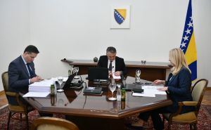Foto: A. K. / Radiosarajevo.ba / Denis Bećirović, Željko Komšić i Željka Cvijanović