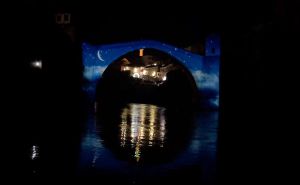 Foto: Facebook / Stari most osvijetljen ramazanskim porukama