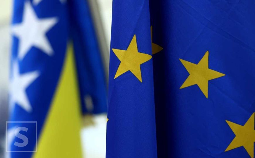 Zastave BiH i EU