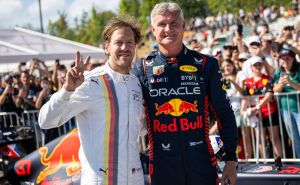 Foto: Red Bull / Coulthard sa obožavateljem