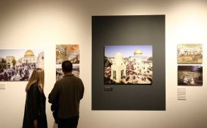 Foto: Dž. K. / Radiosarajevo.ba / Otvaranje izložbe "Monumental" fotografa Ziyaha Gafića