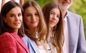 Foto: Instagram / Španski kralj i kraljica pozirali s kćerkama