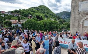 Foto: Fena / U Višegradu obilježena 32. godišnjica stradanja Bošnjaka