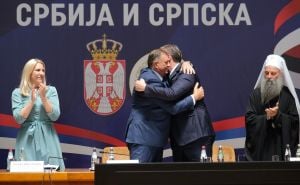 Foto: X.com / Cvijanović, Dodik, Vučić i Porfirije na saboru