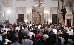 Foto: A. K. / Radiosarajevo.ba / Bajram-namaz u Gazi-husref Begovoj džamiji, Sarajevo, 16. juni 2024.